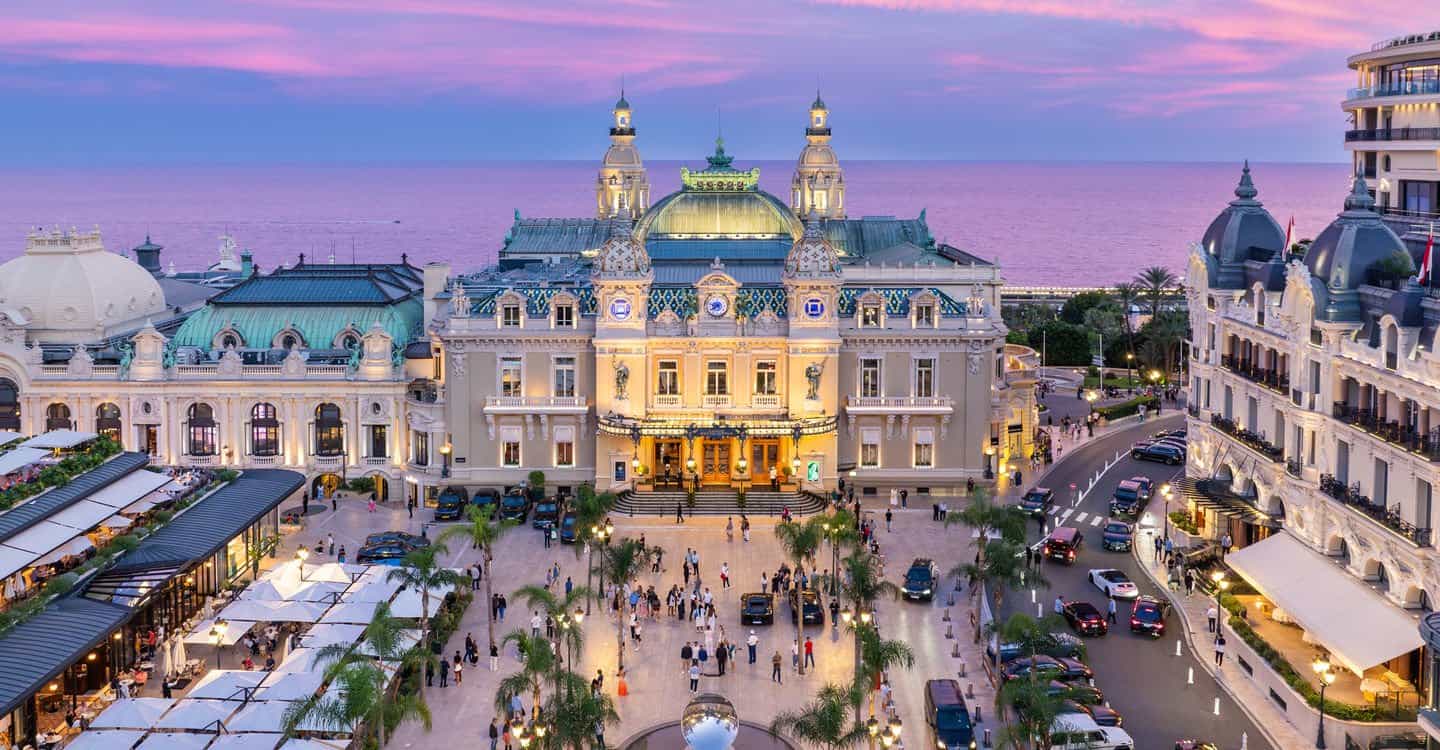 At Casino Square, we combine the timeless thrill of classic games with modern luxury, ensuring that every guest enjoys a premium experience in an environment that radiates energy and sophistication